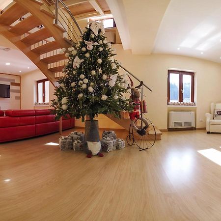 Abete Bianco - Albergo Del Natale Camigliatello Silano Kültér fotó