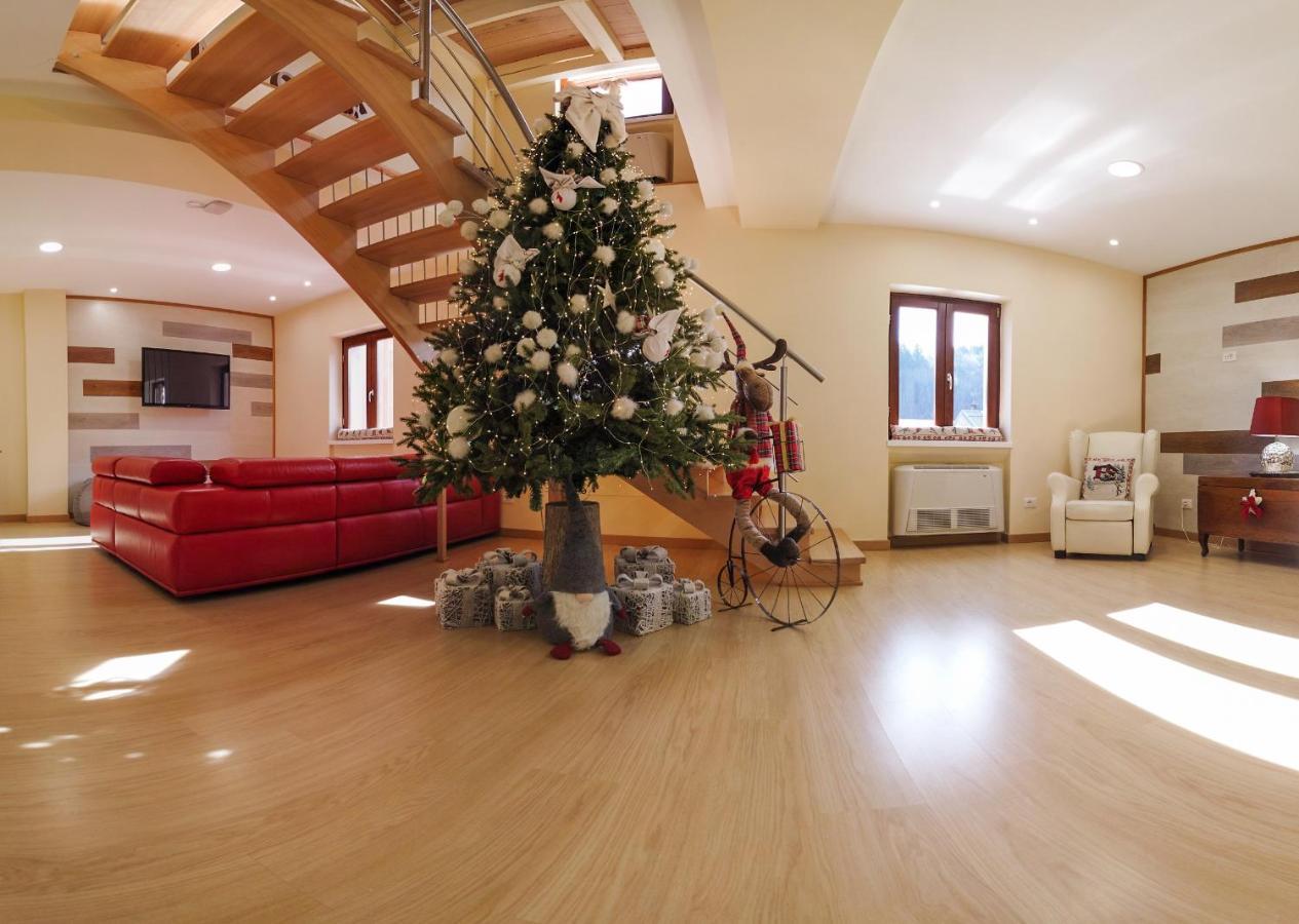 Abete Bianco - Albergo Del Natale Camigliatello Silano Kültér fotó