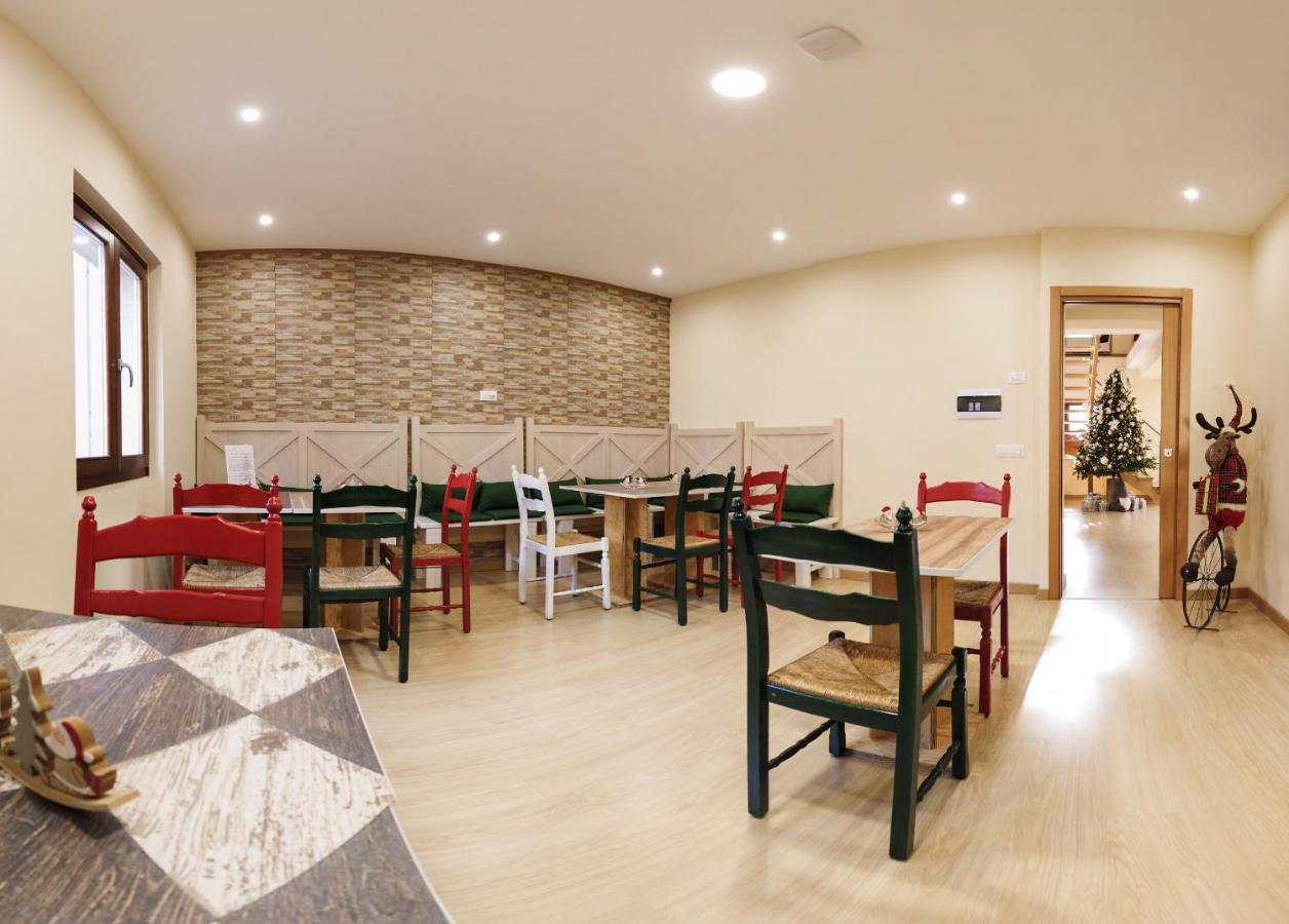 Abete Bianco - Albergo Del Natale Camigliatello Silano Kültér fotó